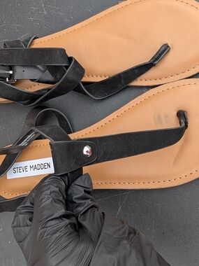 Steve Madden Black Strappy Leather Sandals with Tan Footbed